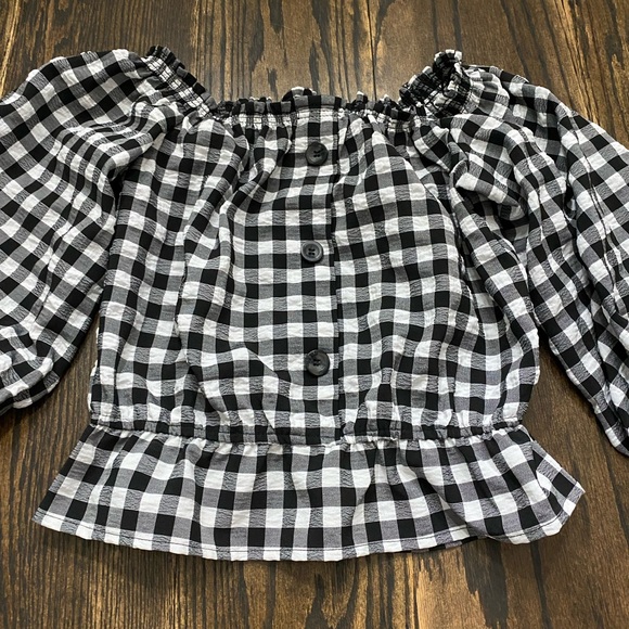 H&M Gingham Puff Sleeve Off-Shoulder Top - Picture 3 of 10